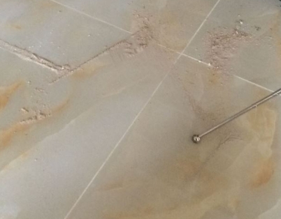 丽江瓷砖空鼓维修公司分享粘合剂选择不当在瓷砖铺贴过程中可能导致以下问题